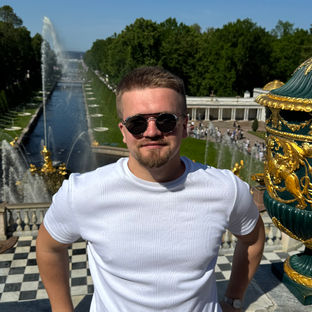 Статистика Дзен Юрист из настоящего