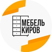 Ноги в кровати в темноте