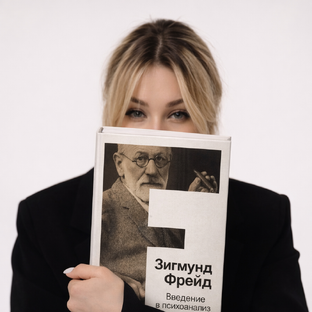 Статистика Дзен Анастасия Гайдамакина. Семейный психолог