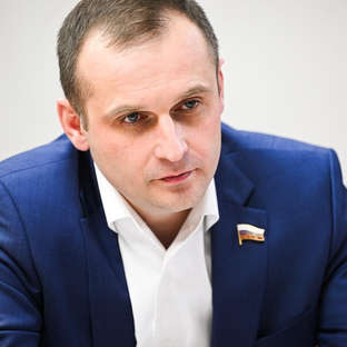 Статистика Дзен Сергей Леонов