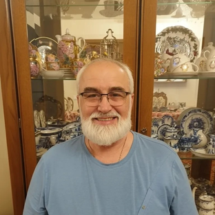 Статистика Дзен Стихи, авторские песни, поделки из дерева