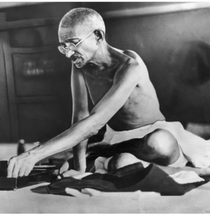 Путем сатьяграхи в XXI век 