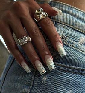 На оценку ❤️❤️❤️