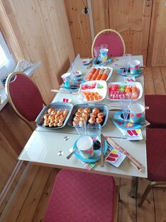 Суаре на селе Остров 