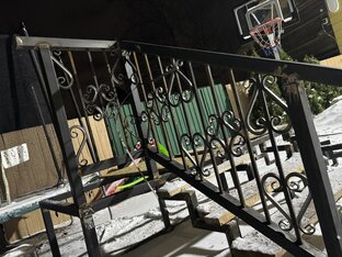 Металлическое крыльцо
