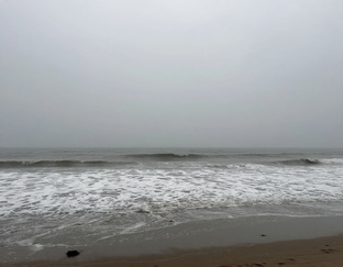 Белый прибой