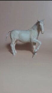 Лошадка из полимеиной глины