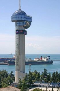 СЧАСТЛИВА В ТУАПСЕ