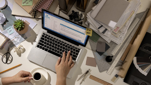 Написание креативных объявлений