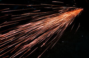 Альбом "Искры, или  когда не пишется о войне"