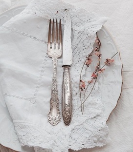 Столовый этикет 🥂