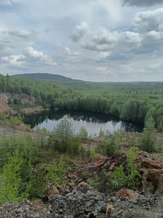 за камнями по Карелии