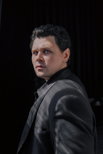 МИХАИЛ ОЗЕРОВ