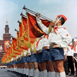 Гимны детских организаций