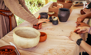 Истории Хендмейда