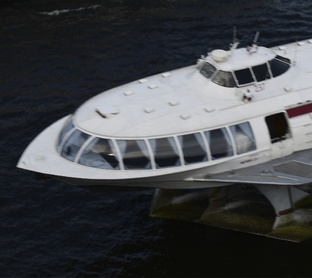 Яхты и катера в Санкт-Петербурге