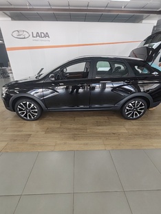 Lada Vesta SW Cross 