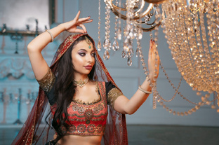 Сольные индийские шоу Рози Агарвал 