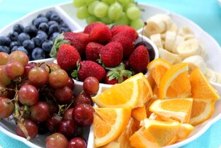 Как есть фрукты