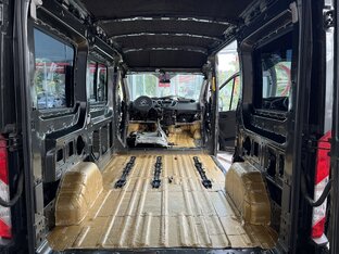 ШУМОИЗОЛЯЦИЯ АВТОМОБИЛЕЙ