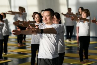 Шри Шри Йога