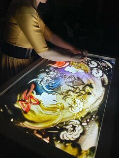 Спектакль на песке