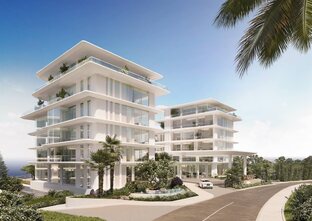 THE BILTMORE (The Name Deluxe)