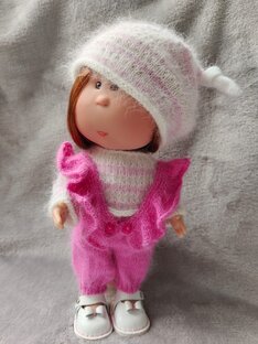 Вязаная одежда для кукол Mia