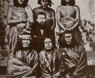 Про Пиночета, Виктора Хару и индейцев
