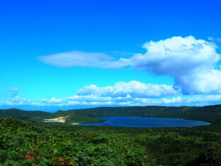 Вулкан Головнина 