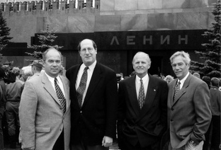 Вся власть хоккею!