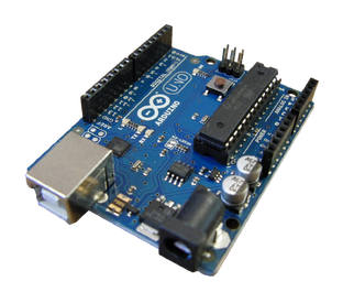 Arduino с нуля, модели плат, питание, пины и первый проект светофор