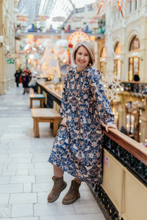 Наряды и украшения