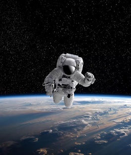 Открытый космос 