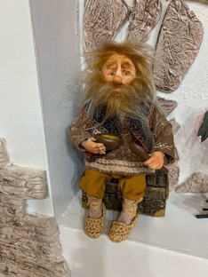 А жизнь существует...