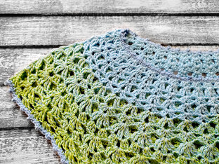 Круглая кокетка крючком