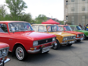 Автомобили