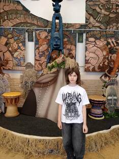 Как хорошо бывает побывать в театре!