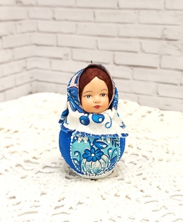 "Матрешка" - мини-игрушка в смешанной технике