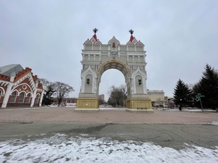 Прогулка по городу Б.