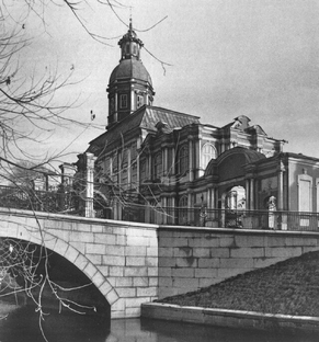 Благовещенская усыпальница Александро-Невской лавры 