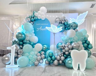 Фотозона на первый годик, первый зубик 