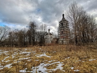 Заброшенные храмы Калужской области