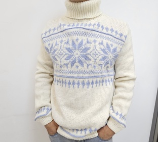 жаккардовый свитер 