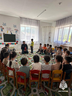 В Веденском районе детям рассказали об опасностях в летний период