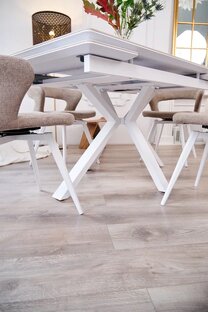 Производство столов и стульев