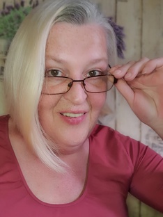 Короткие истории и видео с Юлианной 