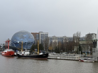 Путешествия