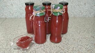 Соусы, кетчупы, аджики, майонезы, горчица.