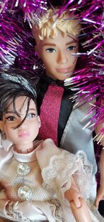  It is Look's (like) Love (?) 